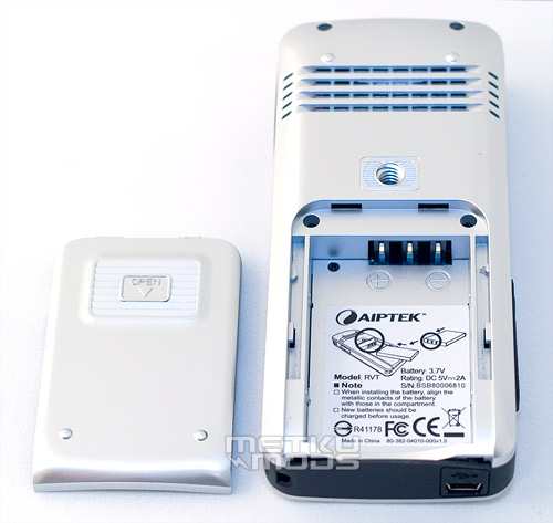 Aiptek PocketCinema V10 mini projector