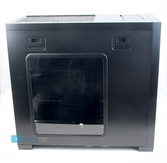 Corsair Obsidian 650D - Extremely stylish and well thought out case