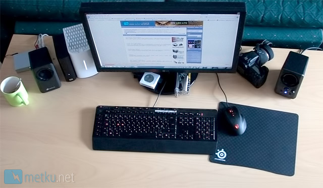 Corsair SP2200 2.1 kajarisetti PC:lle - Hillityn tyylikäs 2.1 setti pelikoneillesi