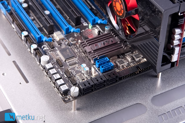 Dimastech EasyHard V2.5 -testipenkki - Kasaa nopeasti laitteisto esimerkiksi ylikellotukseen