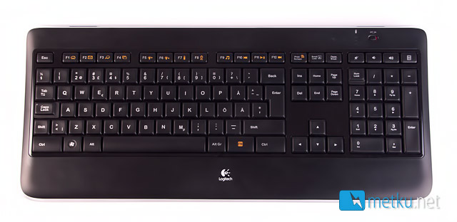Logitech K800 - langaton ja valaistu näppäimistö - Erittäin tyylikäs langaton näppäimistö
