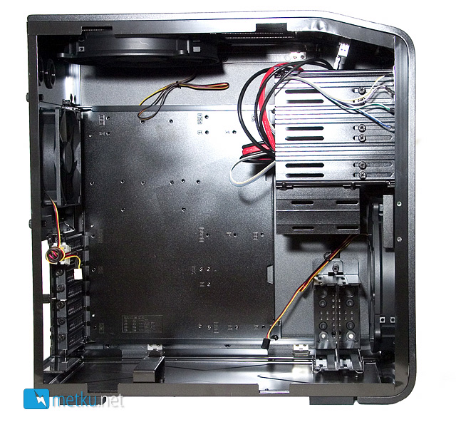 NZXT Panzerbox Case Review