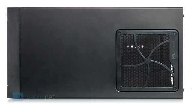 Silverstone PS07 - Stylish case with smaller dimensions