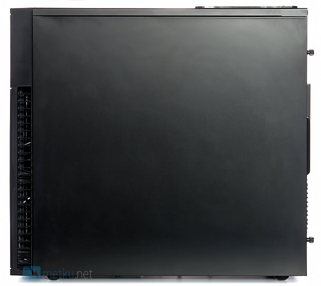 Silverstone PS07 - Stylish case with smaller dimensions