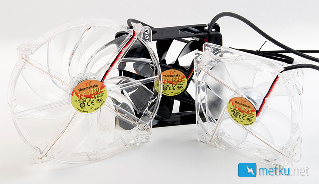 Thermaltake Armor A90 - Pelikoppa ripauksella silmänruokaa