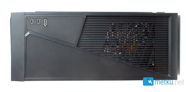 Thermaltake Armor A90 - Pelikoppa ripauksella silmänruokaa