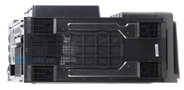 Thermaltake Level 10 GT - Breaking the mold in case design